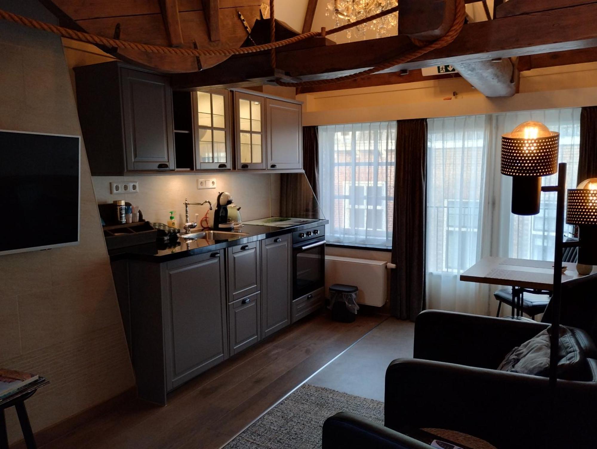 Vrye Heerlykheyd (Adults Only) Apartman Middelburg Kültér fotó